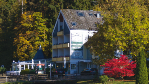 Kururlaub in Rheinland-Pfalz: Hotel am Schwanenweiher in Bad Bertrich in Bad Bertrich