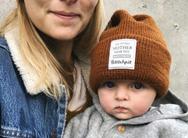 Strickkits geben Ihnen Inspiration für Ihr nächstes Projekt. Strickvorlagen helfen bei der Fertigung von Wollkleidung.