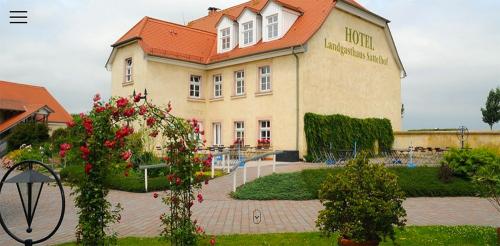 Firmenprofil von: Pension Sattelhof in Wettin-Löbejün – Für einen entspannten Urlaub